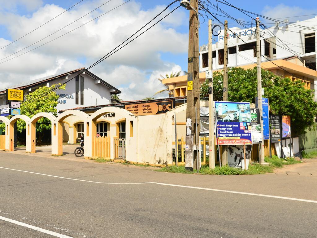 Hotel Happy Tuna Хикадува Екстериор снимка