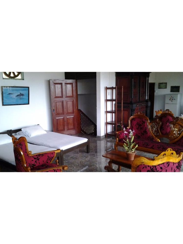 Hotel Happy Tuna Хикадува Екстериор снимка