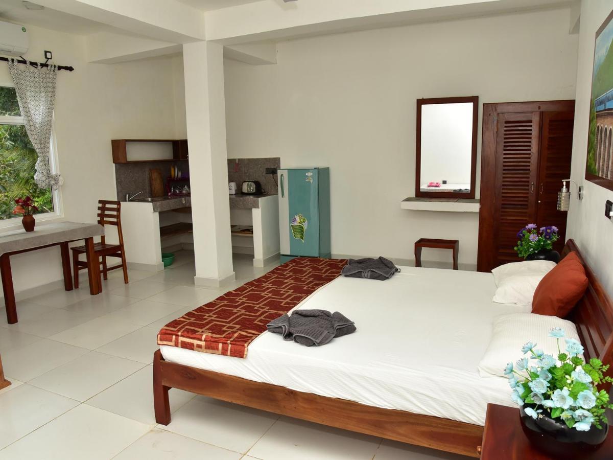 Hotel Happy Tuna Хикадува Екстериор снимка