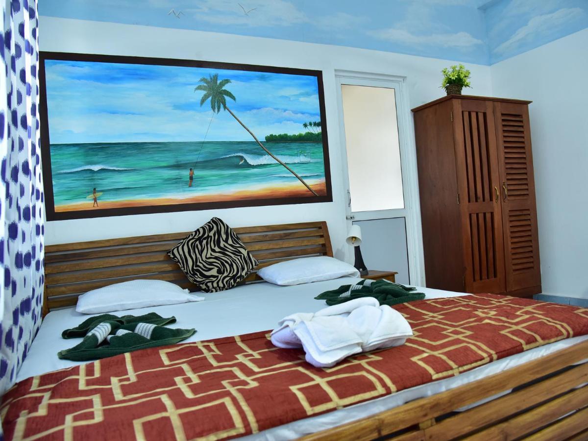 Hotel Happy Tuna Хикадува Екстериор снимка